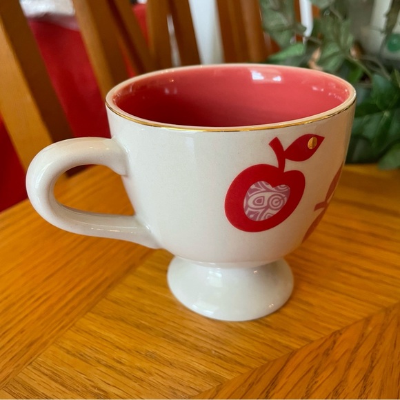 Anthropologie Apple Pedestal Mug - Picture 3 of 8